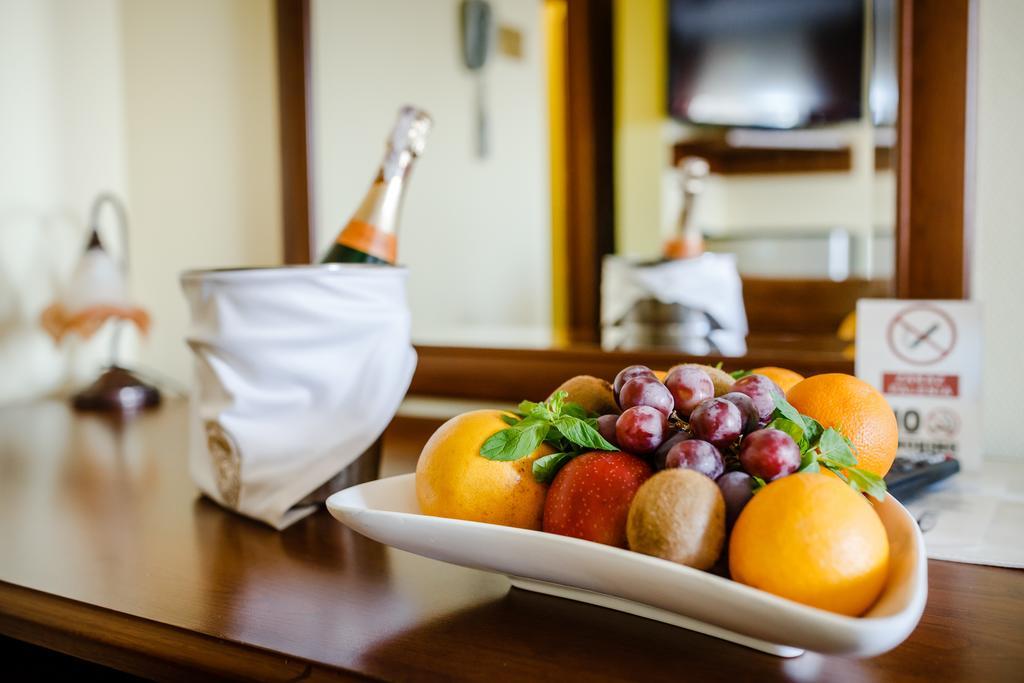 Spa Hotel Gloria Пжемысл Экстерьер фото